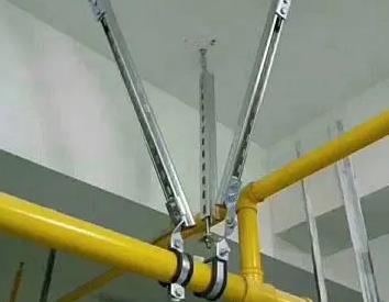 闸阀支撑架的质量要求。价格决定了新华抗震支撑框架的质量。